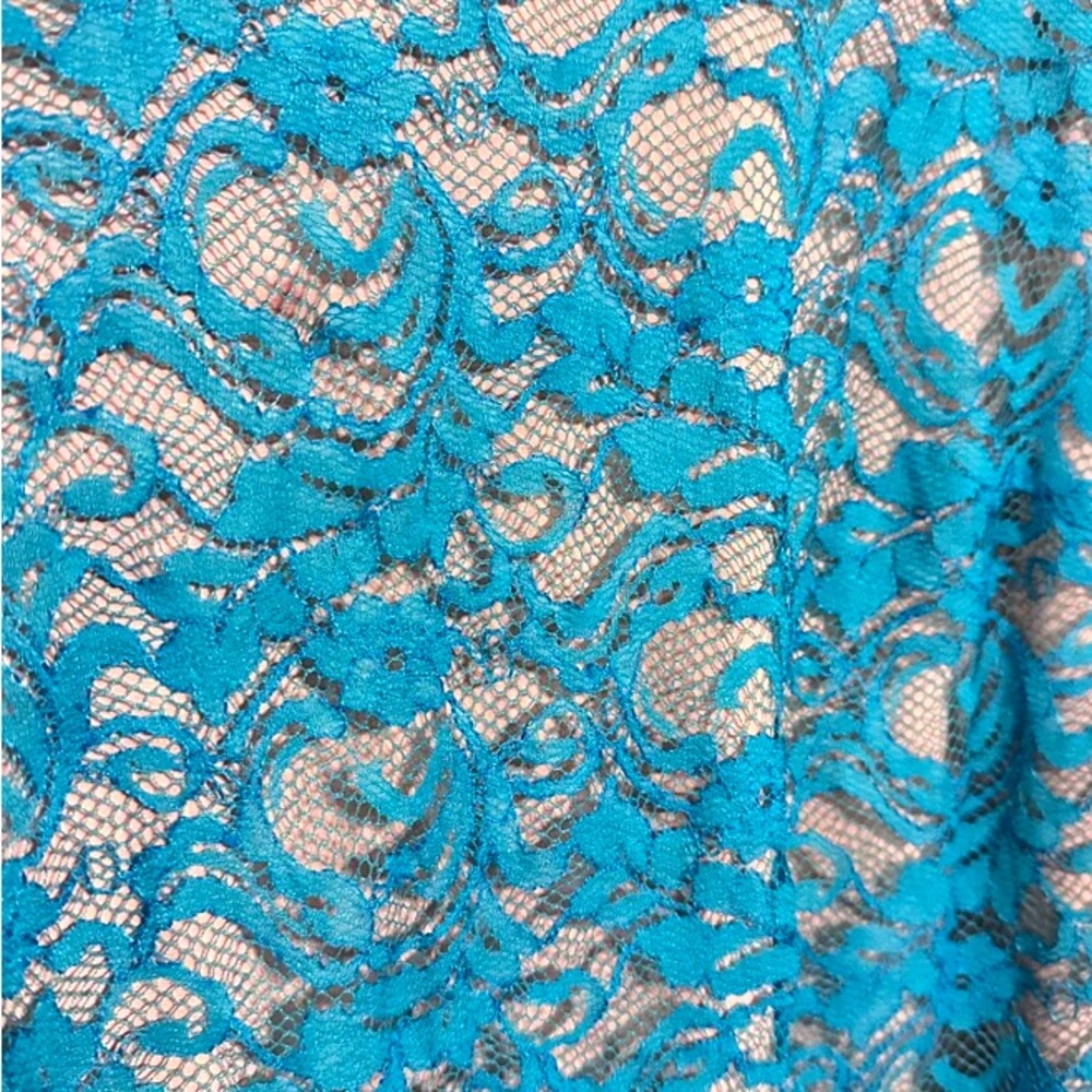 Alfani Lace Blouse in size Large. Turquoise blue. Size Large. Like new - Picture 5 of 6